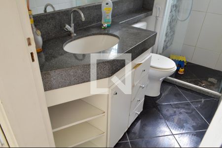 Apartamento à venda com 72m², 3 quartos e 1 vaga Apartamento à venda com 72m², 3 quartos e 1 vagaBanheiro da Suíte