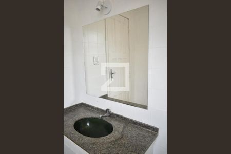 Casa para alugar com 50m², 2 quartos e sem vagaBanheiro - Espelho