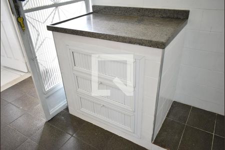 Casa para alugar com 50m², 2 quartos e sem vagaCozinha - Armário