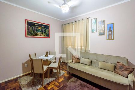 Sala de apartamento para alugar com 1 quarto, 63m² em Azenha, Porto Alegre