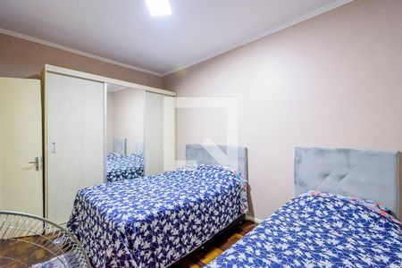 Quarto de apartamento para alugar com 1 quarto, 63m² em Azenha, Porto Alegre