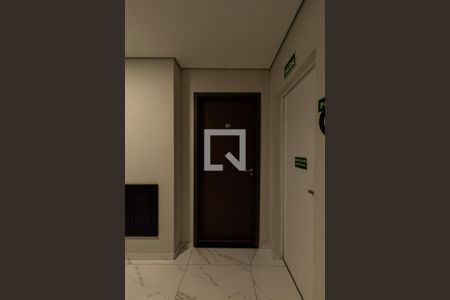 Apartamento para alugar com 60m², 2 quartos e 1 vaga Apartamento para alugar com 60m², 2 quartos e 1 vagaHall