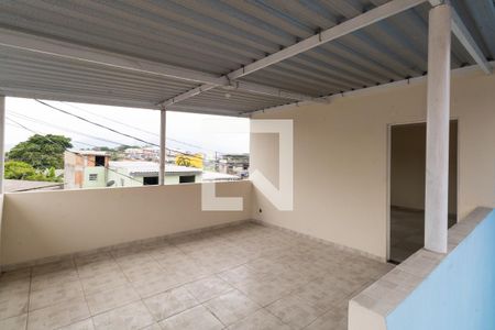 Casa para alugar com 80m², 2 quartos e sem vaga Casa para alugar com 80m², 2 quartos e sem vagaVaranda