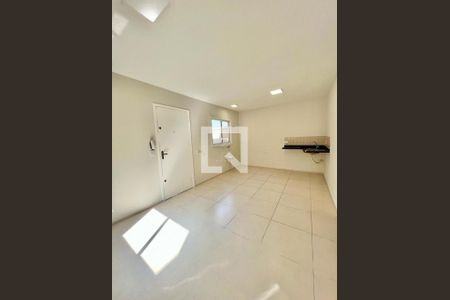 Apartamento à venda com 2 quartos, 49m² em Vila Camilópolis, Santo André