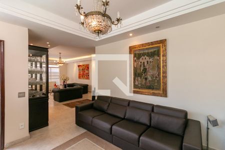 Sala de casa à venda com 5 quartos, 380m² em Gutierrez, Belo Horizonte