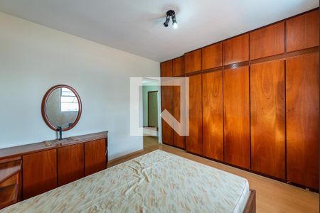 Suíte de apartamento para alugar com 3 quartos, 154m² em Gonzaga, Santos