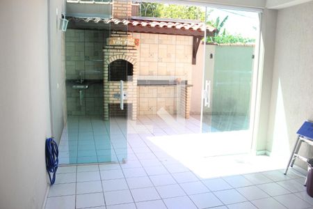 Casa à venda com 150m², 4 quartos e 2 vagasLavanderia/ Churrasqueira
