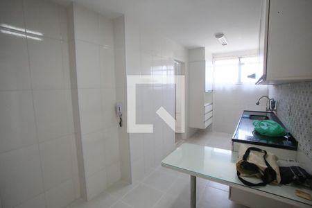 Apartamento para alugar com 71m², 2 quartos e 2 vagas Apartamento para alugar com 71m², 2 quartos e 2 vagasCozinha