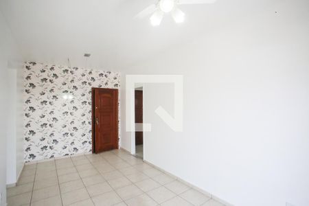 Sala de apartamento para alugar com 2 quartos, 71m² em Taquara, Rio de Janeiro