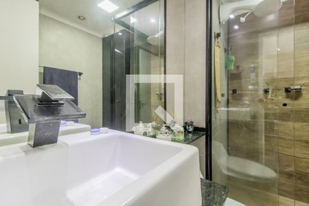 Banheiro de apartamento à venda com 1 quarto, 33m² em Jardim Santa Terezinha (zona Leste), São Paulo