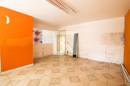 Sala de casa para alugar com 4 quartos, 330m² em Vila Ipiranga, Porto Alegre