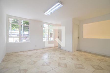 Sala de casa para alugar com 3 quartos, 330m² em Vila Ipiranga, Porto Alegre