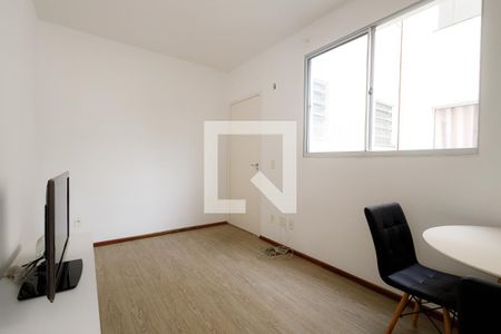 Sala de apartamento para alugar com 2 quartos, 56m² em Vila São José, Taubaté