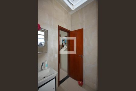 Casa para alugar com 80m², 2 quartos e sem vagaBanheiro