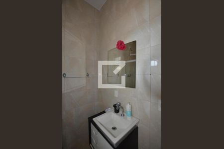 Casa para alugar com 80m², 2 quartos e sem vagaBanheiro