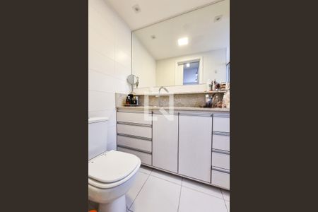 Apartamento para alugar com 125m², 3 quartos e 2 vagasBanheiro da Suíte