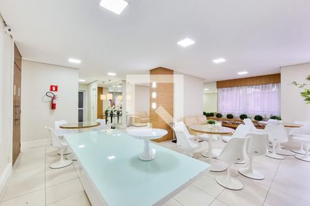 Apartamento para alugar com 125m², 3 quartos e 2 vagasÁrea comum - Salão de festas