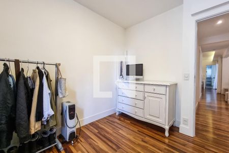 Apartamento para alugar com 125m², 3 quartos e 2 vagasQuarto