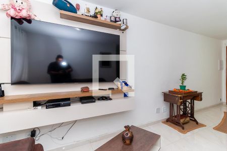 Sala de apartamento à venda com 2 quartos, 57m² em Conjunto Residencial José Bonifácio, São Paulo