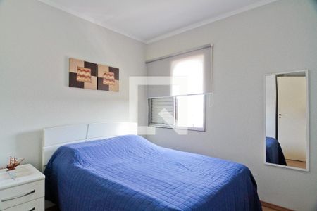 Quarto 1 de apartamento para alugar com 2 quartos, 52m² em Parque Maria Domitila, São Paulo