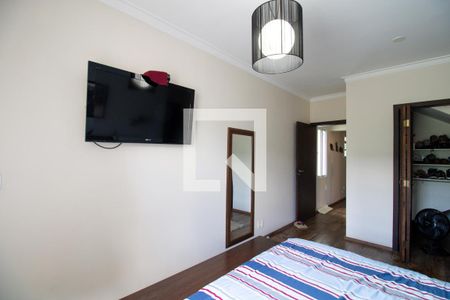 Casa à venda com 420m², 5 quartos e 4 vagas Casa à venda com 420m², 5 quartos e 4 vagasQuarto 4