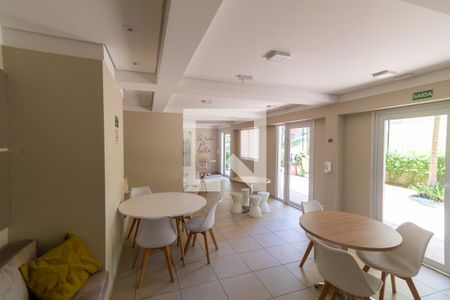 Apartamento para alugar com 32m², 1 quarto e sem vaga Apartamento para alugar com 32m², 1 quarto e sem vagaÁrea comum - Salão de festas