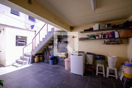 Casa à venda com 140m², 3 quartos e 1 vagaÁrea de Serviço 