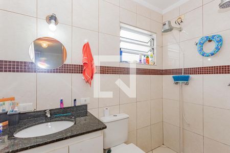 Casa à venda com 180m², 3 quartos e 2 vagas Casa à venda com 180m², 3 quartos e 2 vagasBanheiro da Suíte 2