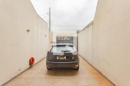 Casa à venda com 180m², 3 quartos e 2 vagas Casa à venda com 180m², 3 quartos e 2 vagasGaragem