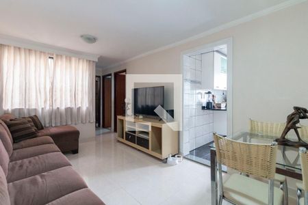 Sala de apartamento para alugar com 2 quartos, 57m² em Itaquera, São Paulo