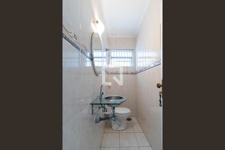 Casa à venda com 204m², 3 quartos e 4 vagasLavabo