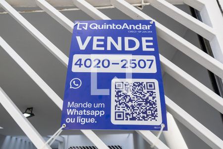 Casa à venda com 204m², 3 quartos e 4 vagasFachada
