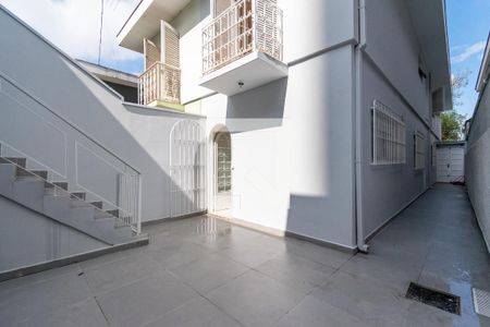 Casa à venda com 204m², 3 quartos e 4 vagasQuintal
