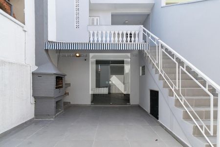 Casa à venda com 204m², 3 quartos e 4 vagasQuintal