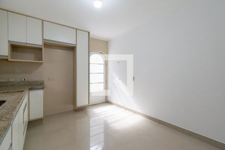 Casa à venda com 204m², 3 quartos e 4 vagasCozinha