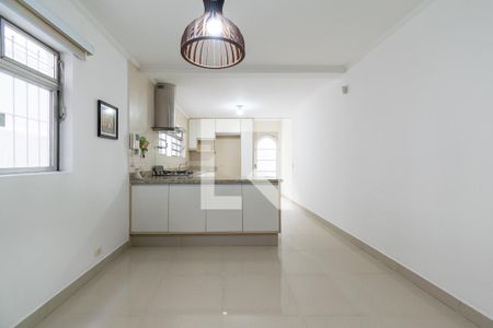 Casa à venda com 204m², 3 quartos e 4 vagasCopa