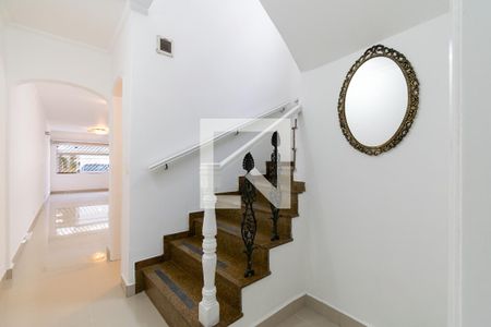 Casa à venda com 204m², 3 quartos e 4 vagasEscada