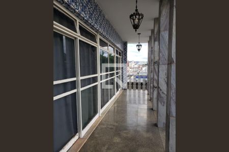 Casa à venda com 225m², 3 quartos e 2 vagas