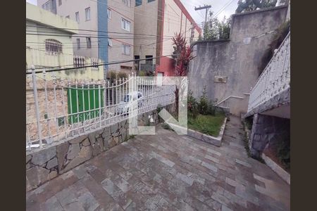 Casa à venda com 225m², 3 quartos e 2 vagas