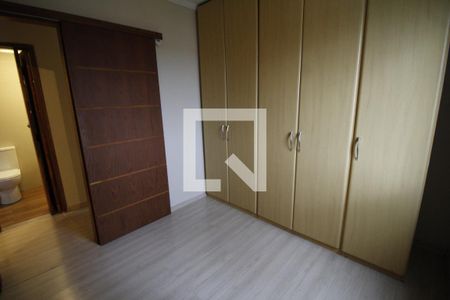 Quarto 1 de apartamento para alugar com 2 quartos, 55m² em Vila Indiana, São Paulo