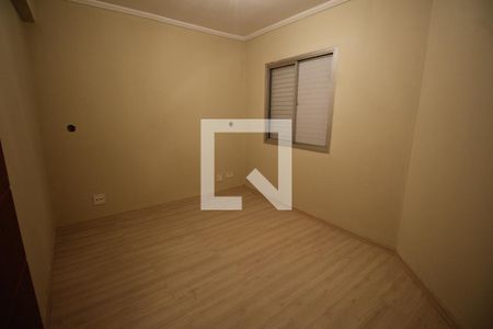 Quarto 2 de apartamento para alugar com 2 quartos, 55m² em Vila Indiana, São Paulo