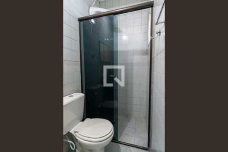 Banheiro da Suíte Detalhe de casa para alugar com 3 quartos, 125m² em Vila Fachini, São Paulo