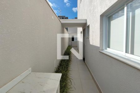 Casa à venda com 200m², 4 quartos e 4 vagasCorredor Quintal