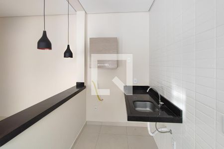 Casa à venda com 200m², 4 quartos e 4 vagasEdícula - Cozinha