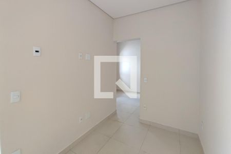 Casa à venda com 200m², 4 quartos e 4 vagasEdícula - Sala