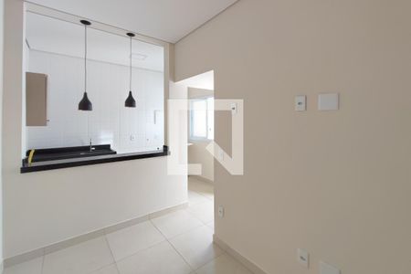 Casa à venda com 200m², 4 quartos e 4 vagasEdícula - Sala