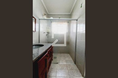 Casa à venda com 190m², 3 quartos e 3 vagasBanheiro da Suíte