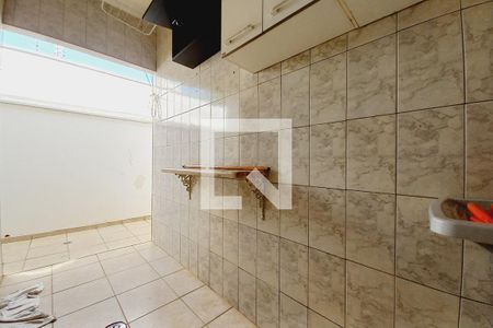 Casa à venda com 190m², 3 quartos e 3 vagasÁrea de Serviço