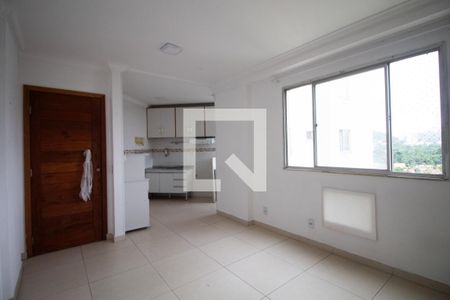 Sala de apartamento para alugar com 2 quartos, 48m² em Anil, Rio de Janeiro