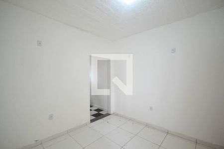Sala de apartamento para alugar com 1 quarto, 29m² em Cabral, Nilópolis